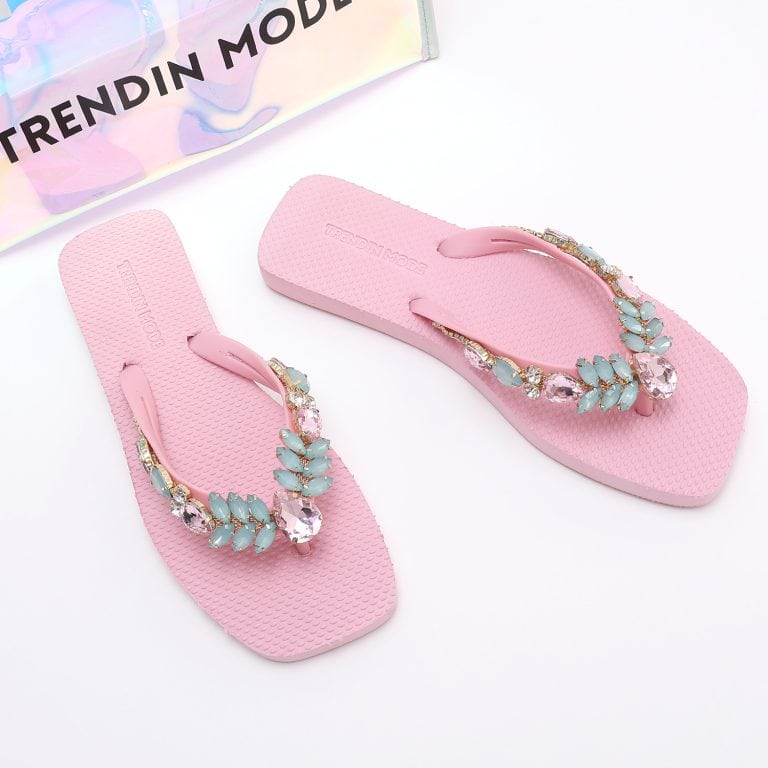 Jeweled Flat Beach Sandals TM251990 Summer Pink